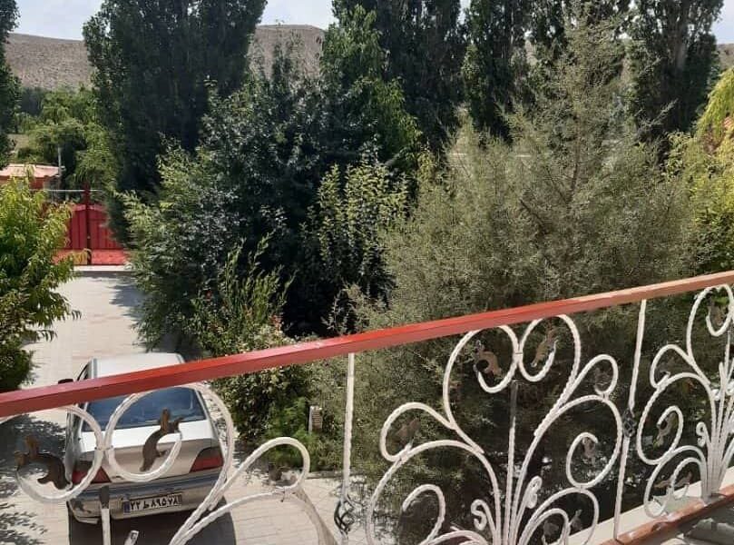ویلا باغ فیروزکوه